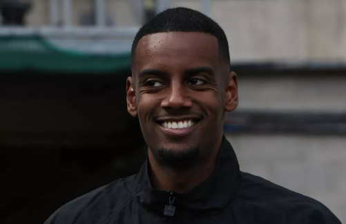 Alexander Isak Transfer News